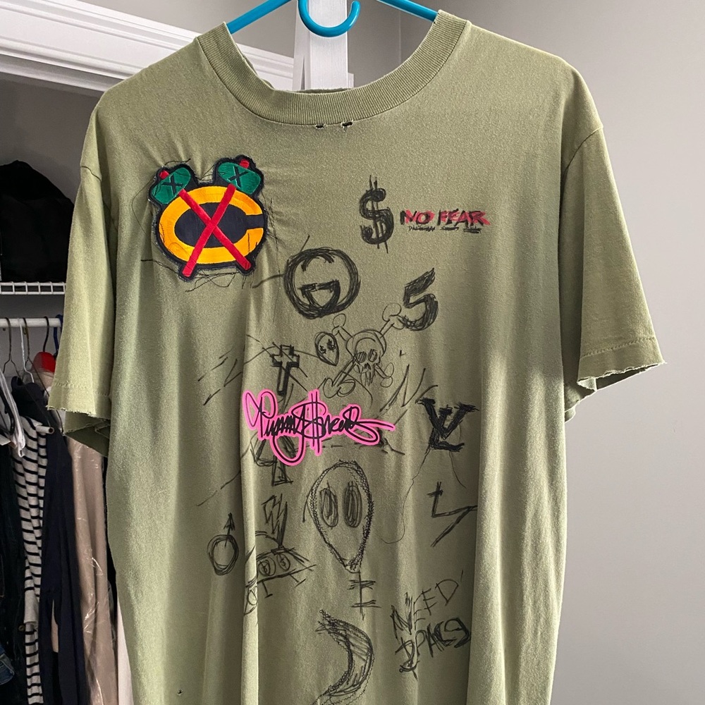 TIMMY SNEAKS 1 OF 1 T SHIRT